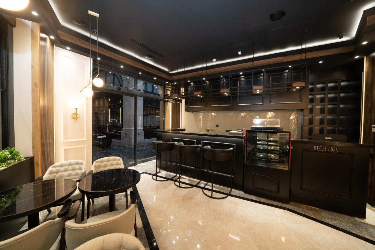 Fama Karakoey Hotel Истанбул Екстериор снимка