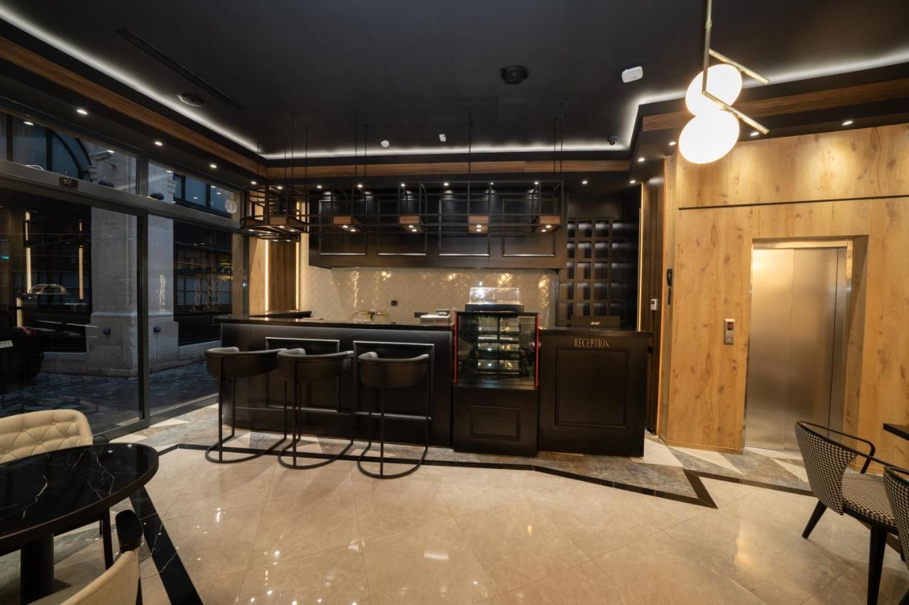 Fama Karakoey Hotel Истанбул Екстериор снимка