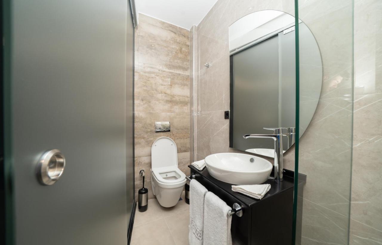 Fama Karakoey Hotel Истанбул Екстериор снимка