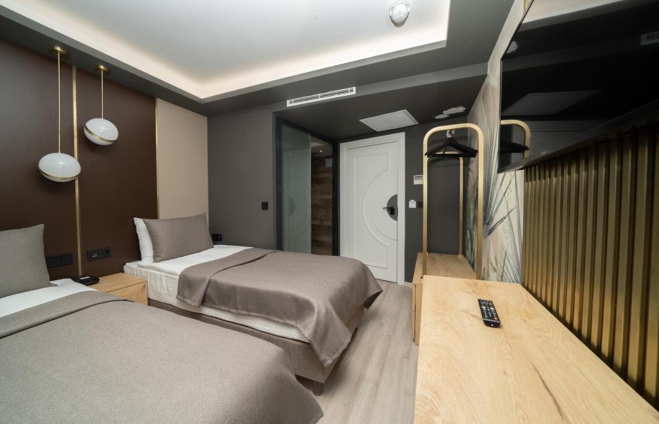 Fama Karakoey Hotel Истанбул Екстериор снимка