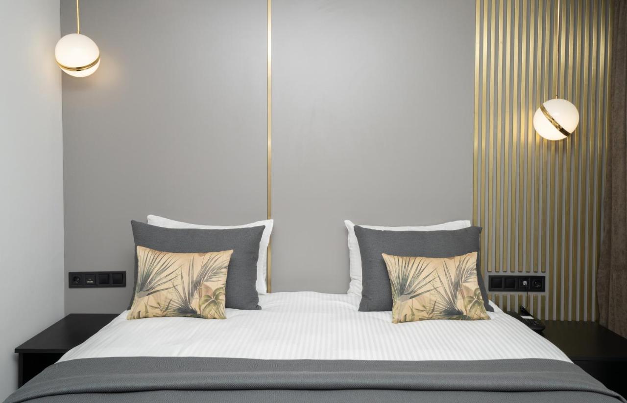 Fama Karakoey Hotel Истанбул Екстериор снимка